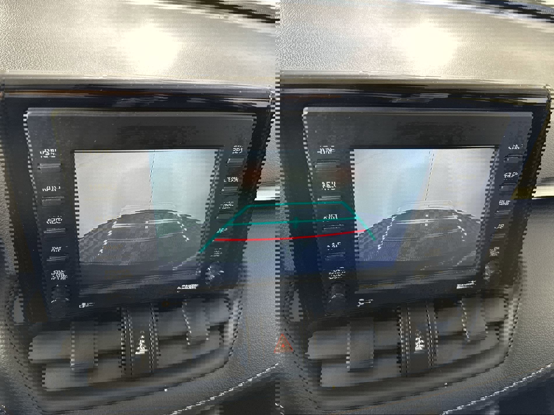 Used 2021 Toyota RAV4 LE image 51