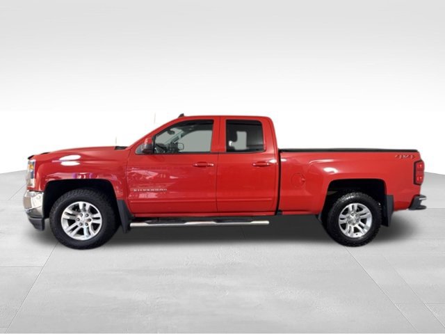 Used 2018 Chevrolet Silverado 1500 LT w/ All Star Edition AWD/4WD image 5