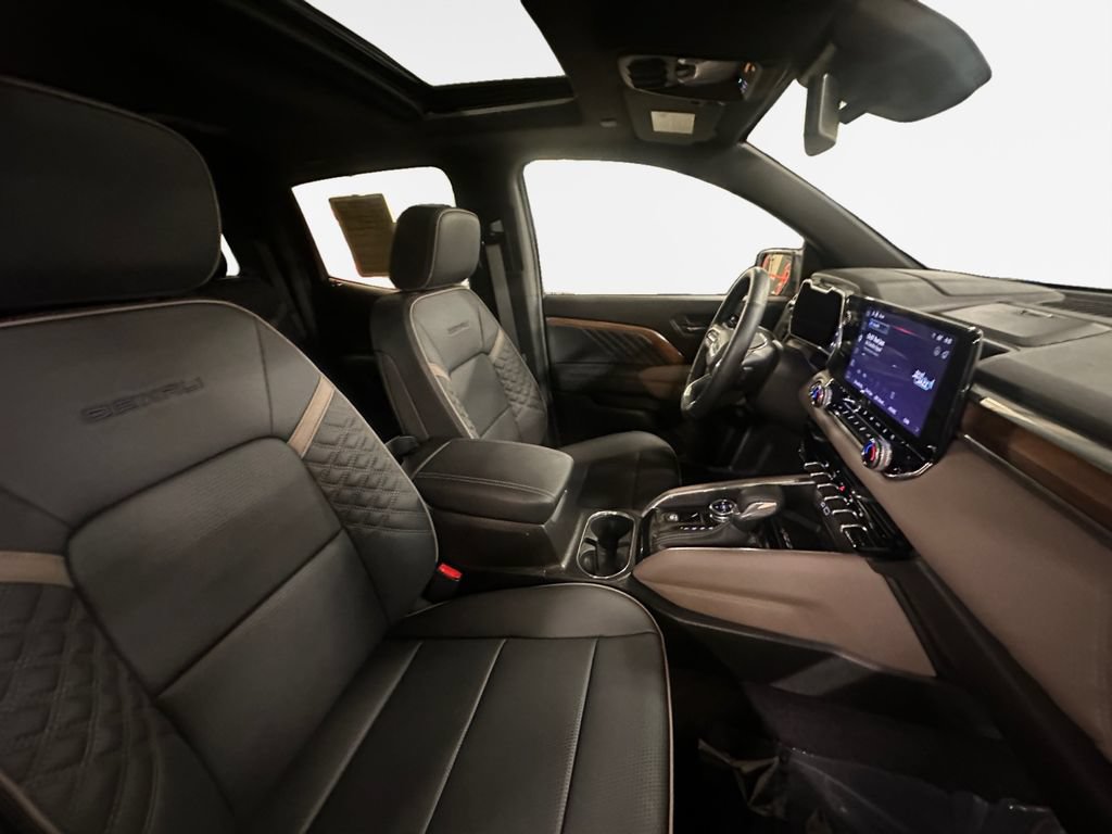 Certified 2026 GMC Canyon Denali AWD/4WD image 27