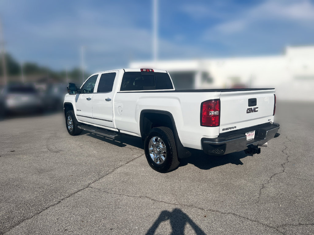 Used 2019 GMC Sierra 2500 SLT AWD/4WD image 3