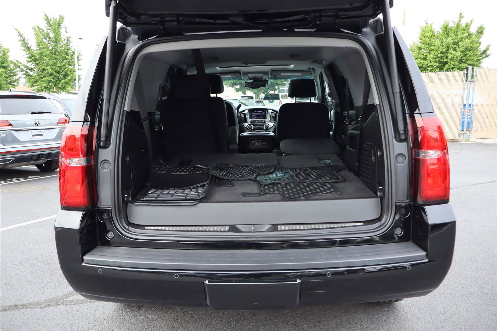 Used 2019 Chevrolet Tahoe LT w/ Max Trailering Package AWD/4WD image 5