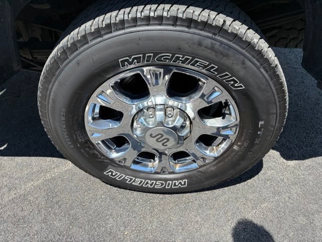 Used 2022 Ford F350 King Ranch w/ King Ranch Ultimate Package AWD/4WD image 12