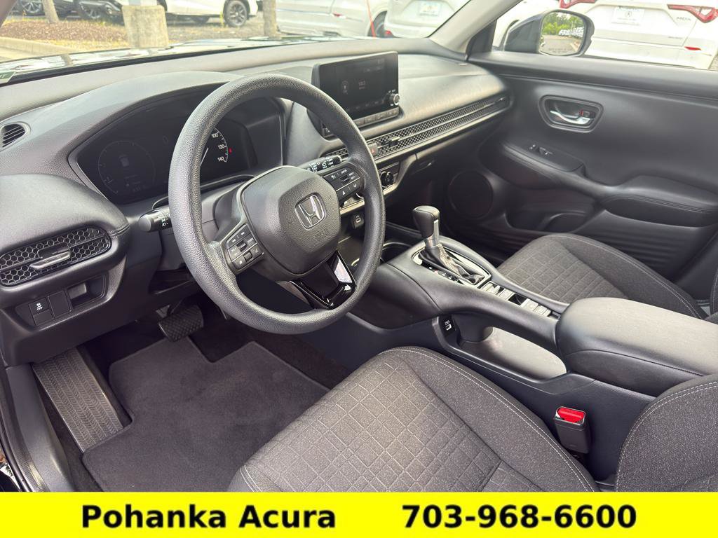 Used 2023 Honda HR-V LX image 19
