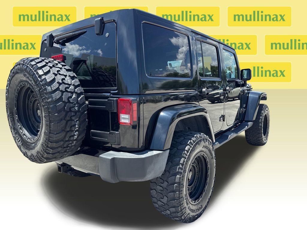 Used 2018 Jeep Wrangler Unlimited Sahara w/ Connectivity Group AWD/4WD image 4