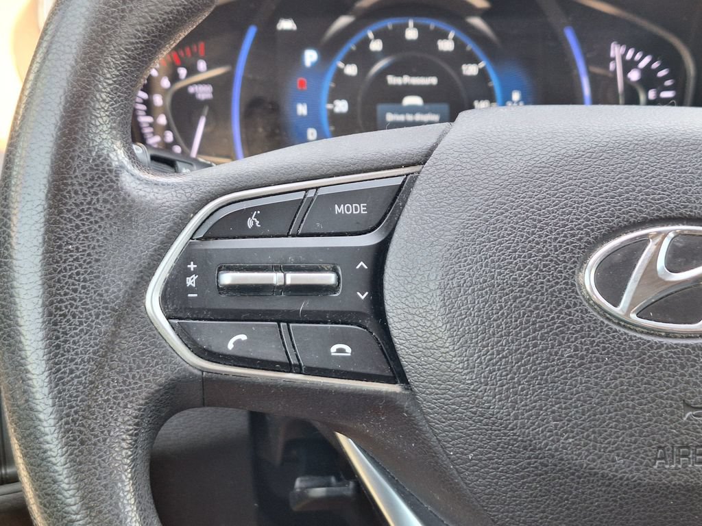 Used 2019 Hyundai Santa Fe SEL AWD/4WD image 16