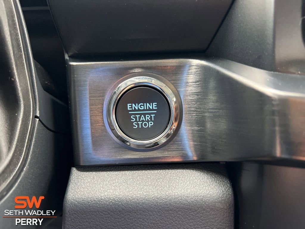 New 2026 Ford F350 Lariat w/ Black Appearance Package image 24