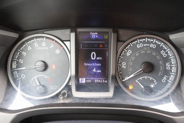 Used 2019 Toyota Tacoma TRD Sport image 27