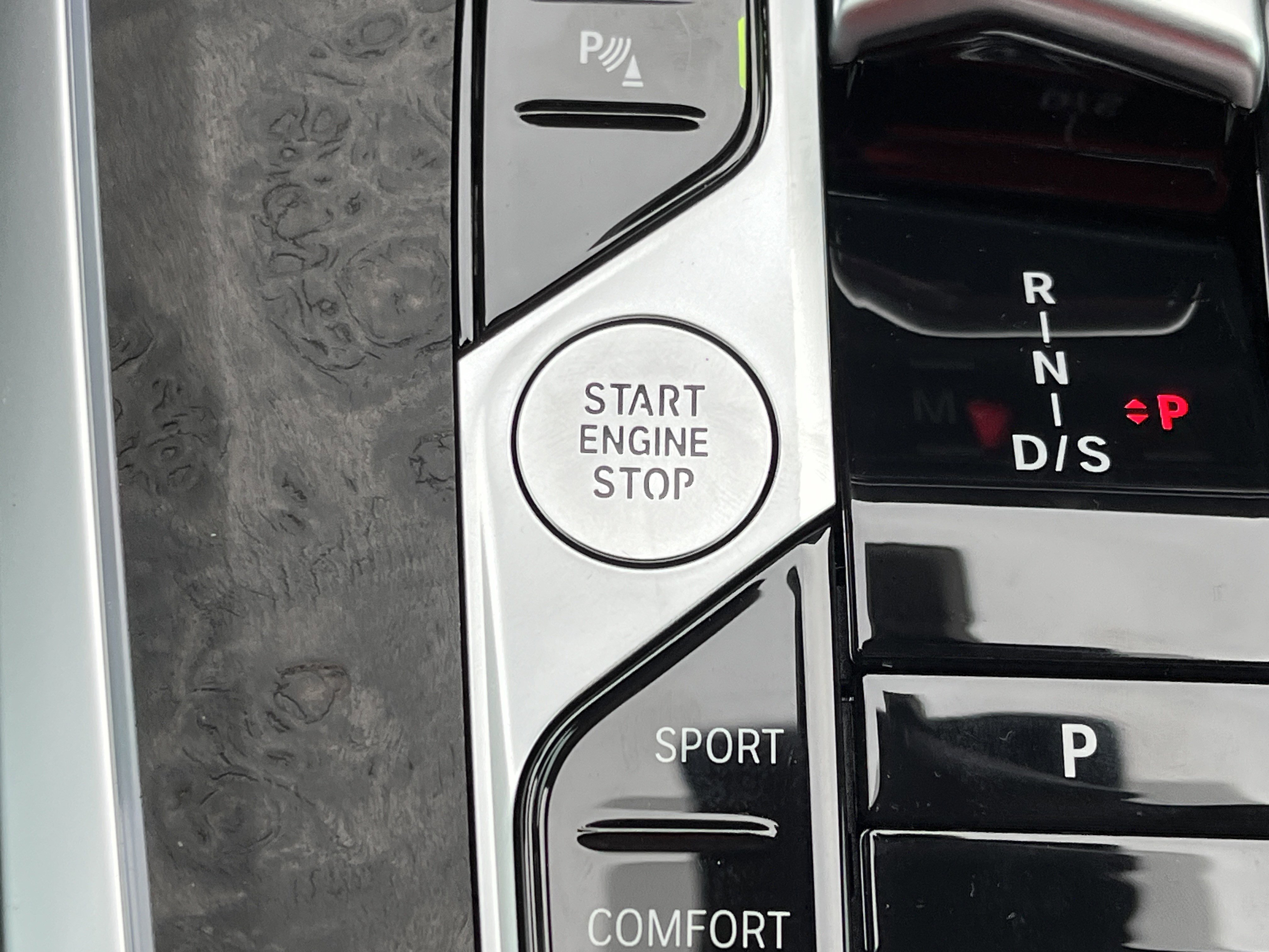 New 2026 BMW X5 xDrive40i w/ Climate Comfort Package AWD/4WD image 11