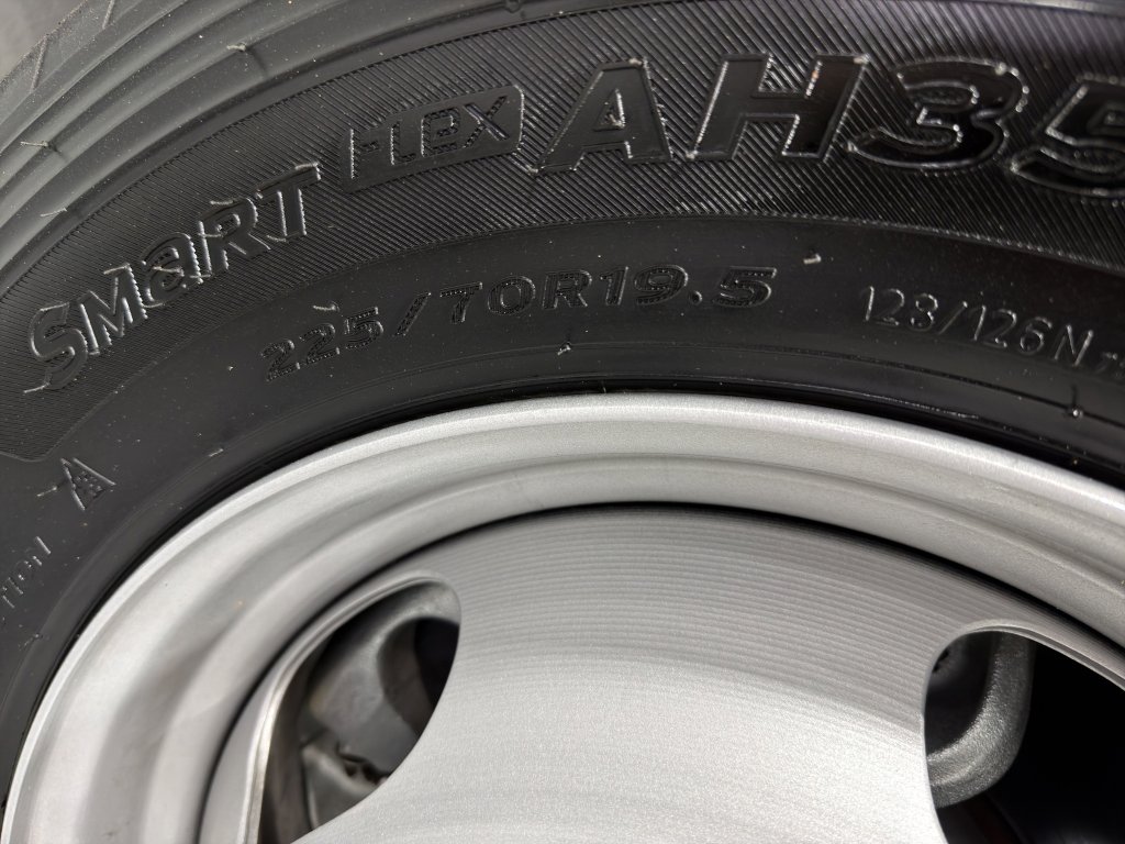 Used 2024 RAM 5500 Tradesman w/ Safety Group image 15