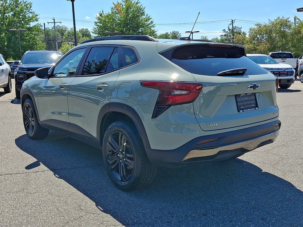 Certified 2024 Chevrolet Trax ACTIV w/ Sunroof Package FWD image 4