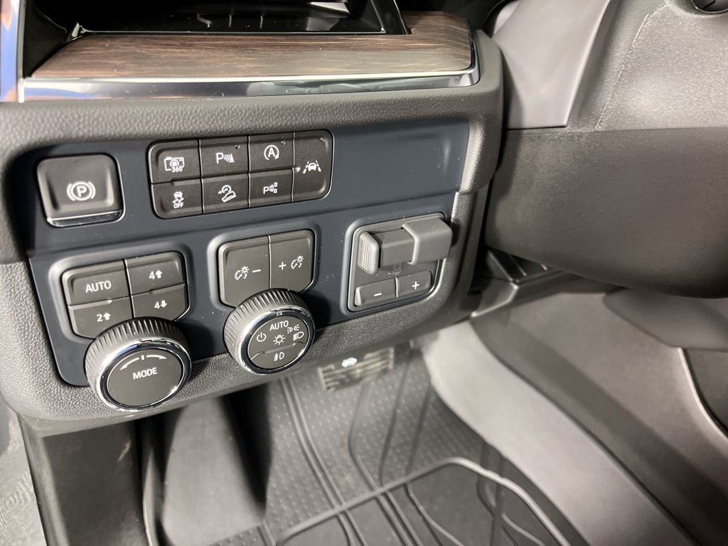 New 2026 Chevrolet Tahoe LT w/ Comfort Package image 30
