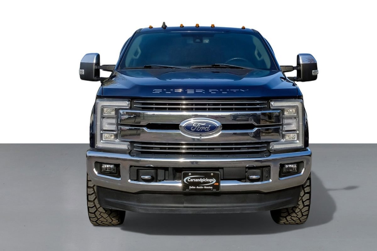 Used 2019 Ford F250 Lariat w/ Lariat Ultimate Package image 3