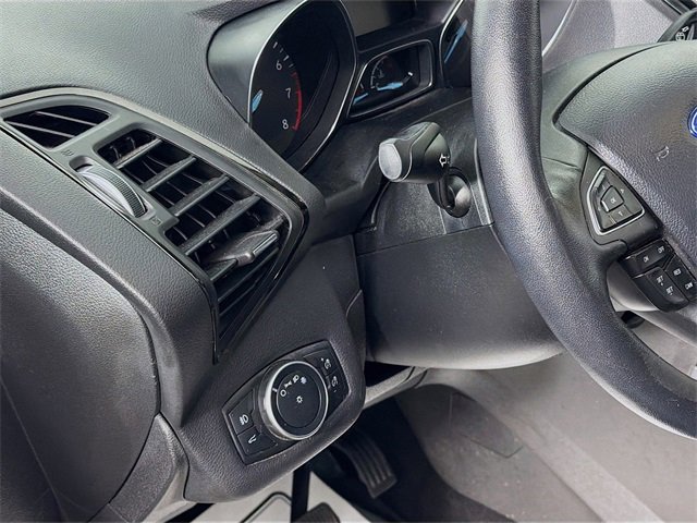 Used 2017 Ford Escape Titanium w/ Canadian Touring Package image 10