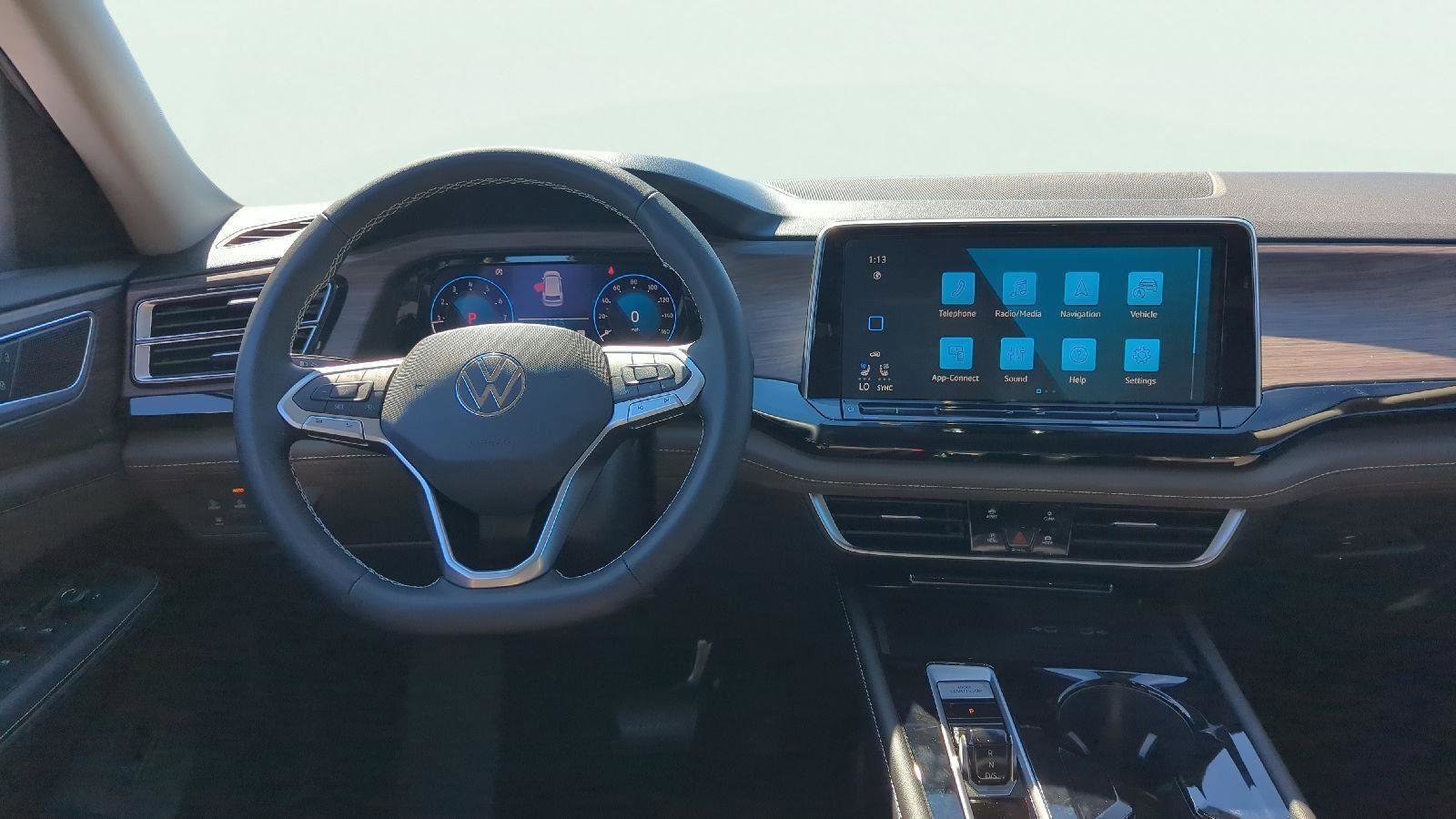 New 2026 Volkswagen Atlas SEL image 10