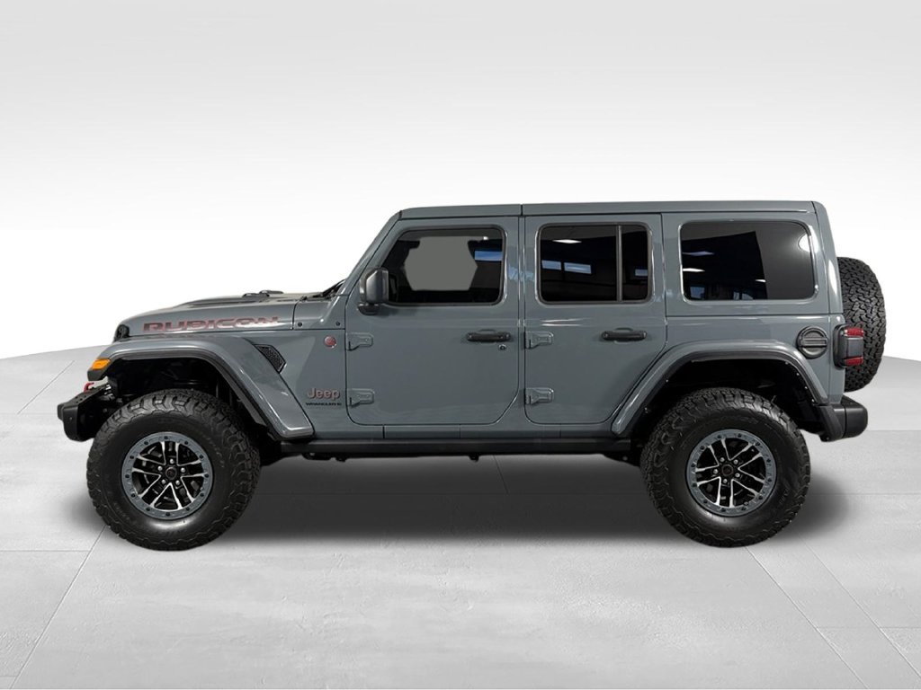 Used 2024 Jeep Wrangler Unlimited Rubicon AWD/4WD image 11