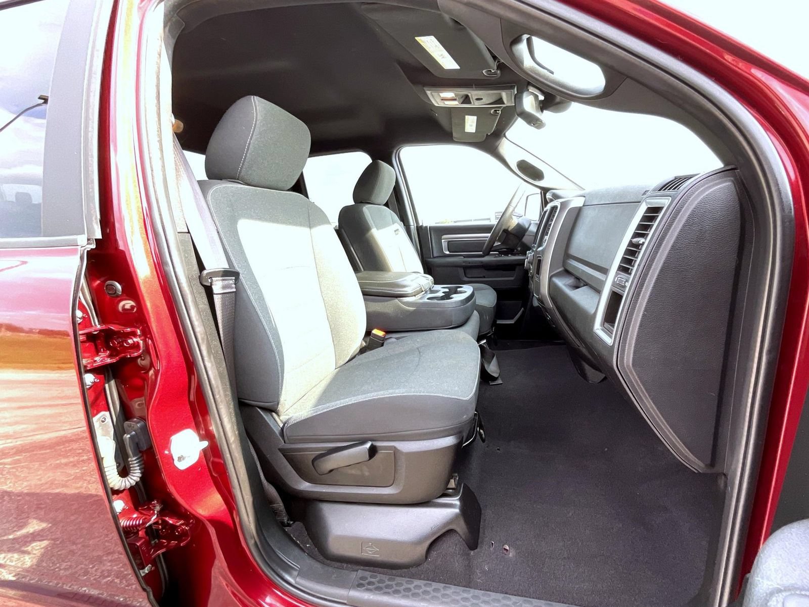 Used 2021 RAM 1500 Warlock w/ Electronics Group AWD/4WD image 17