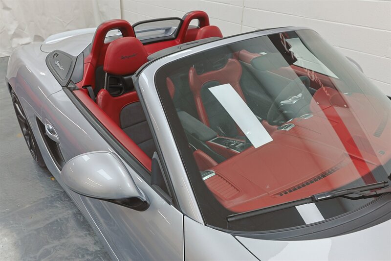 Used 2016 Porsche Boxster Spyder RWD image 29