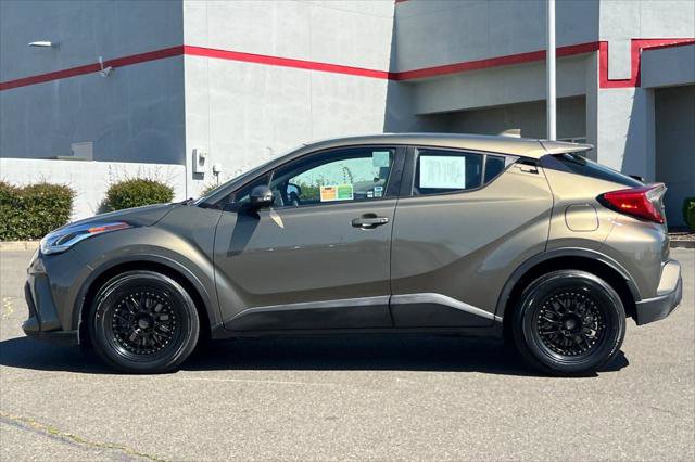Certified 2021 Toyota C-HR LE image 9