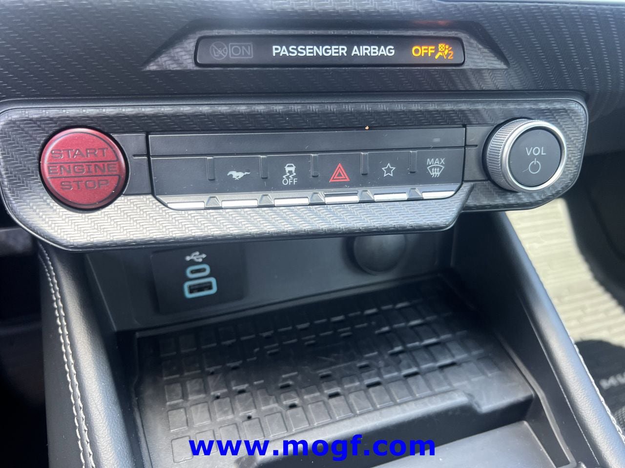 Certified 2024 Ford Mustang GT Premium w/ GT Performance Package RWD image 9