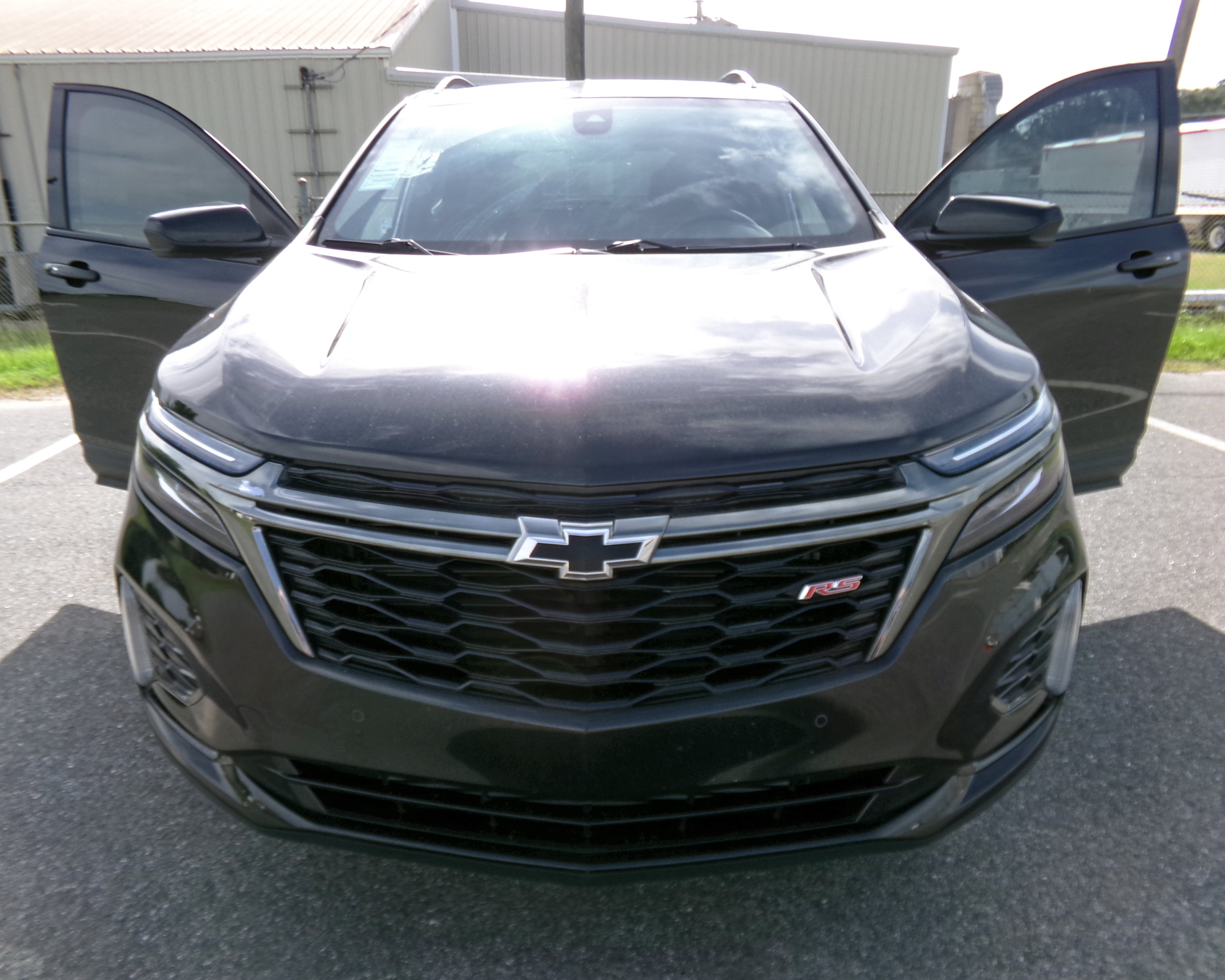 Used 2023 Chevrolet Equinox RS FWD image 6