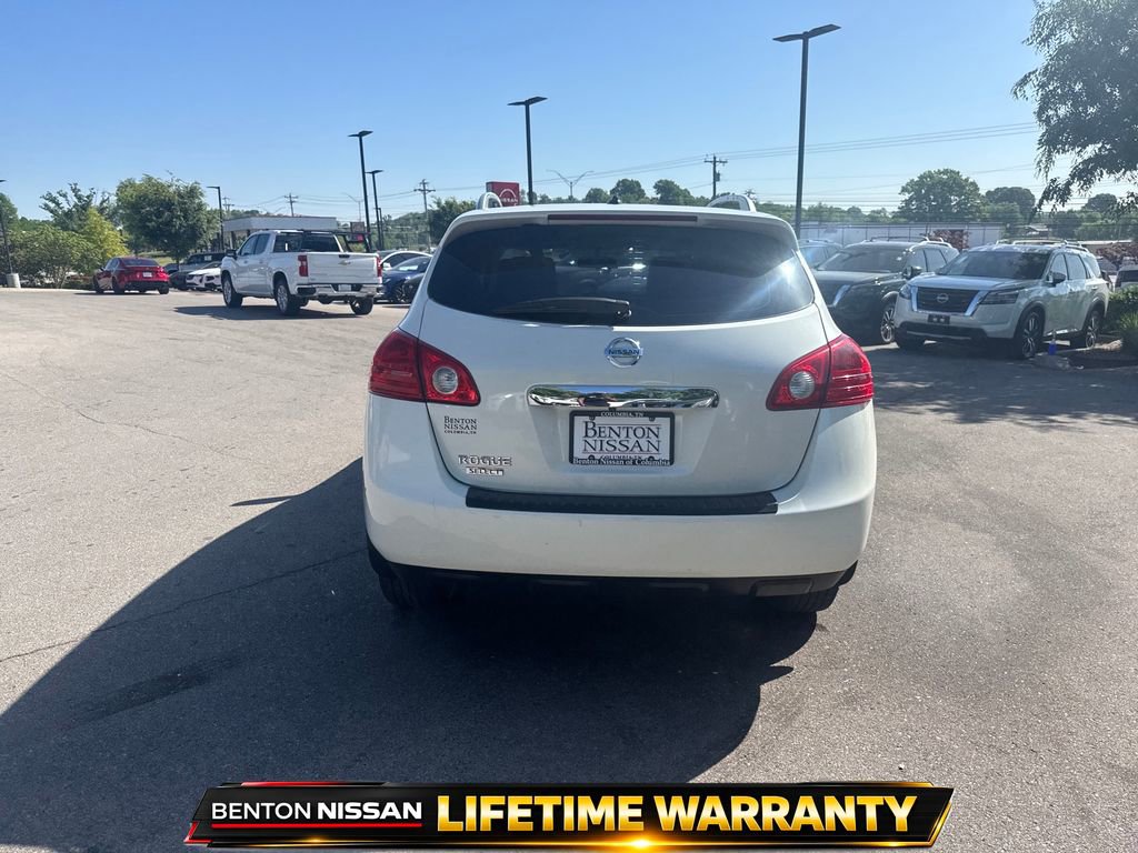 Used 2014 Nissan Rogue S w/ Convenience Package image 7