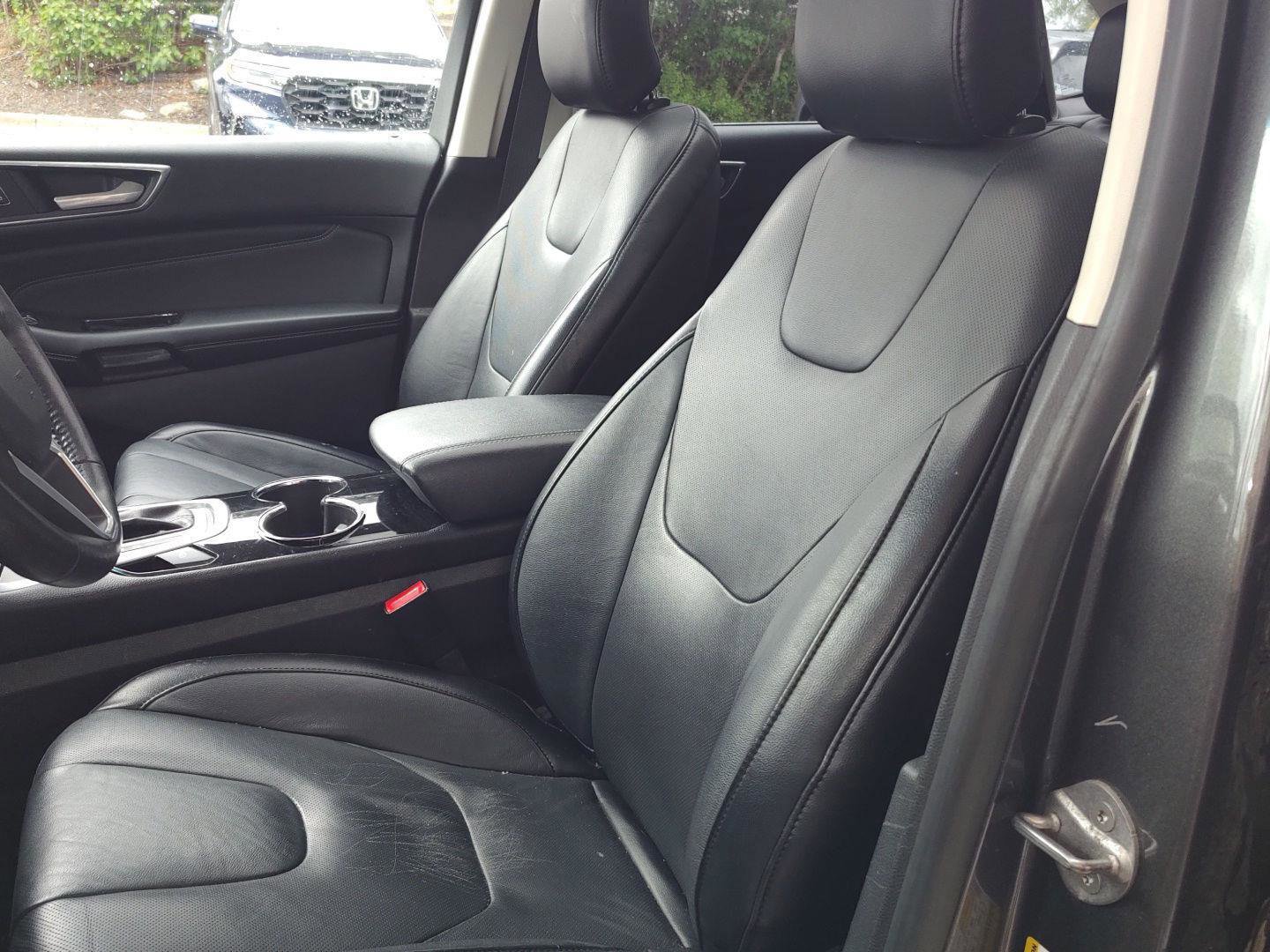 Used 2015 Ford Edge Titanium w/ Equipment Group 302A AWD/4WD image 2