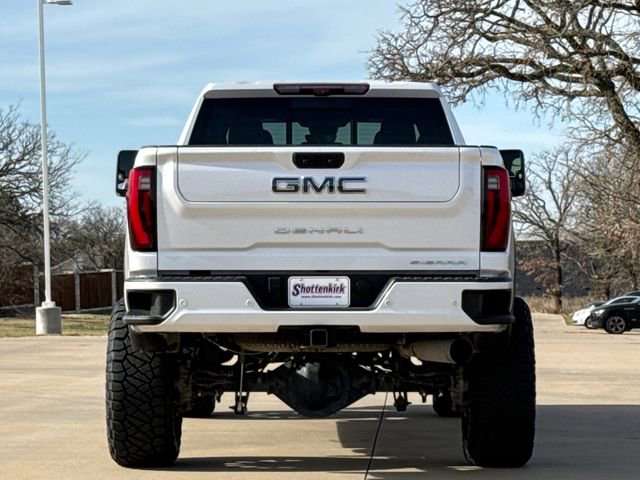 Used 2024 GMC Sierra 2500 Denali Ultimate image 8
