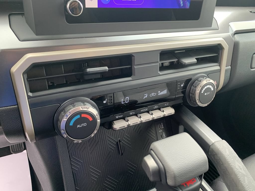 New 2026 Toyota Tacoma TRD Off-Road AWD/4WD image 21