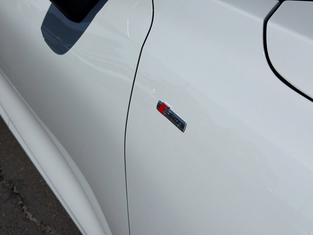 New 2026 Audi Q3 quattro 2.0T AWD/4WD image 7