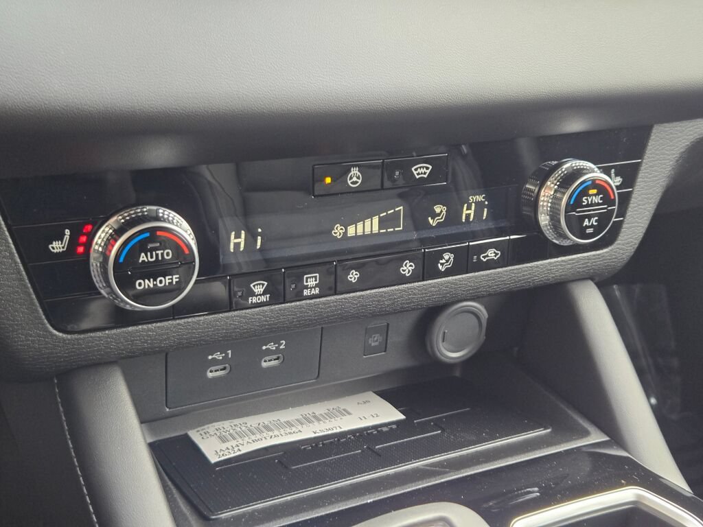 New 2026 Mitsubishi Outlander SE AWD/4WD image 21