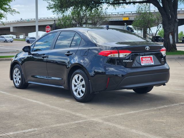 Used 2026 Toyota Corolla LE image 4