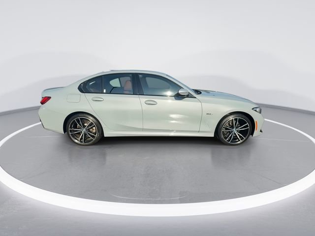 Used 2023 BMW 330e xDrive w/ M Sport Package image 9