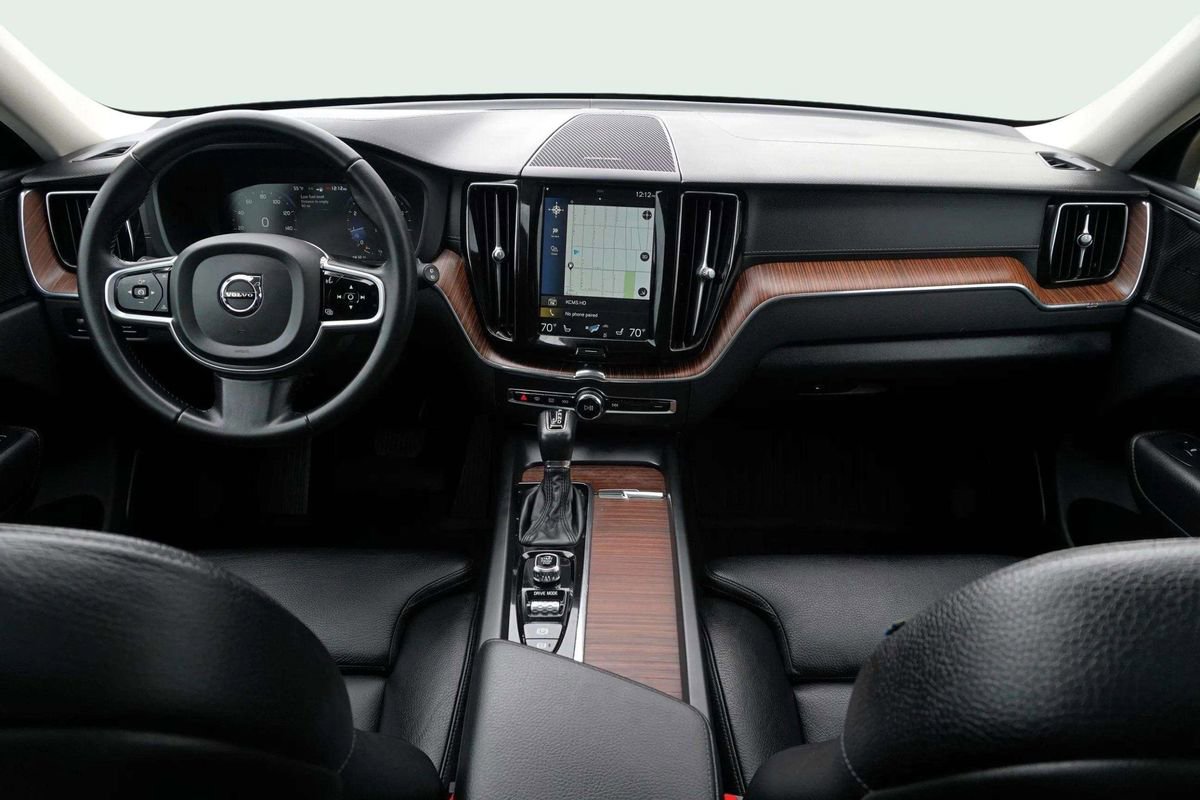 Used 2020 Volvo XC60 T5 Inscription w/ Protection Package Premier image 19