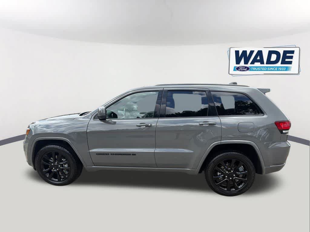 Used 2022 Jeep Grand Cherokee Laredo X AWD/4WD image 8