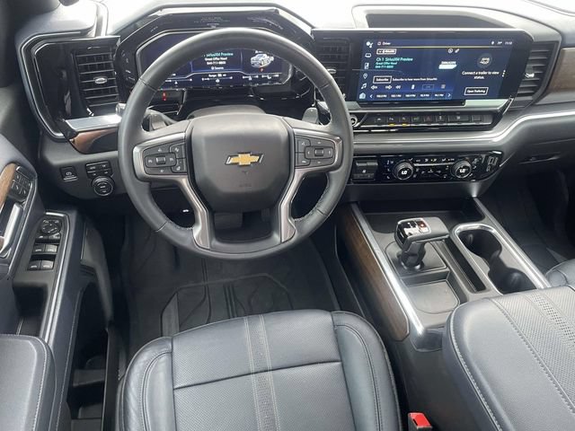Used 2023 Chevrolet Silverado 1500 High Country AWD/4WD image 13