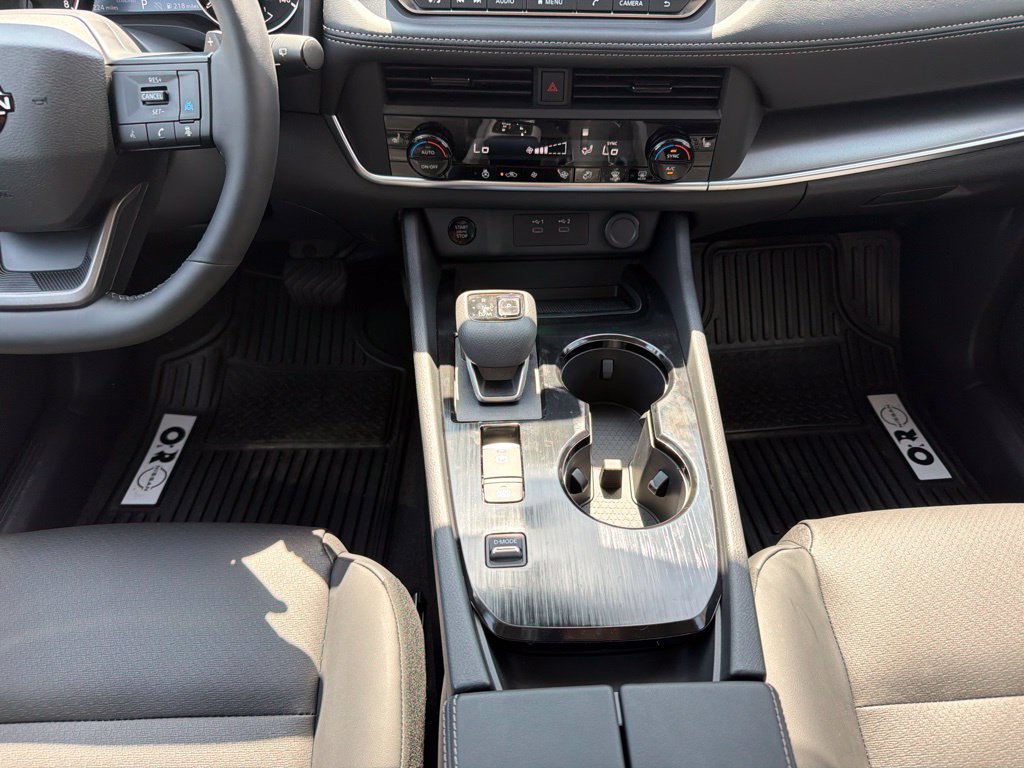 New 2026 Nissan Rogue Dark Armor FWD image 26