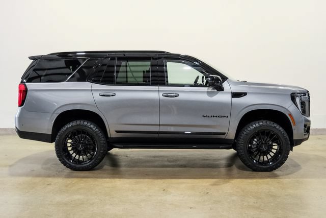 Used 2026 GMC Yukon Elevation w/ Elevation Premium Package AWD/4WD image 6