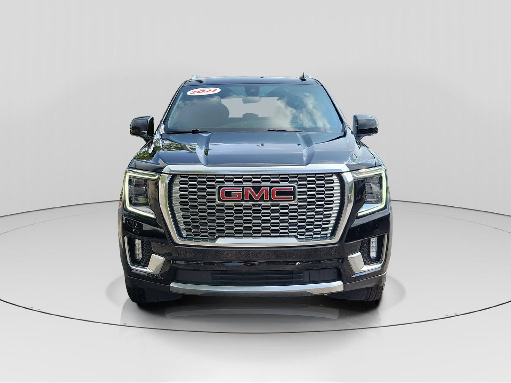 Used 2021 GMC Yukon Denali w/ Denali Premium Package RWD image 2