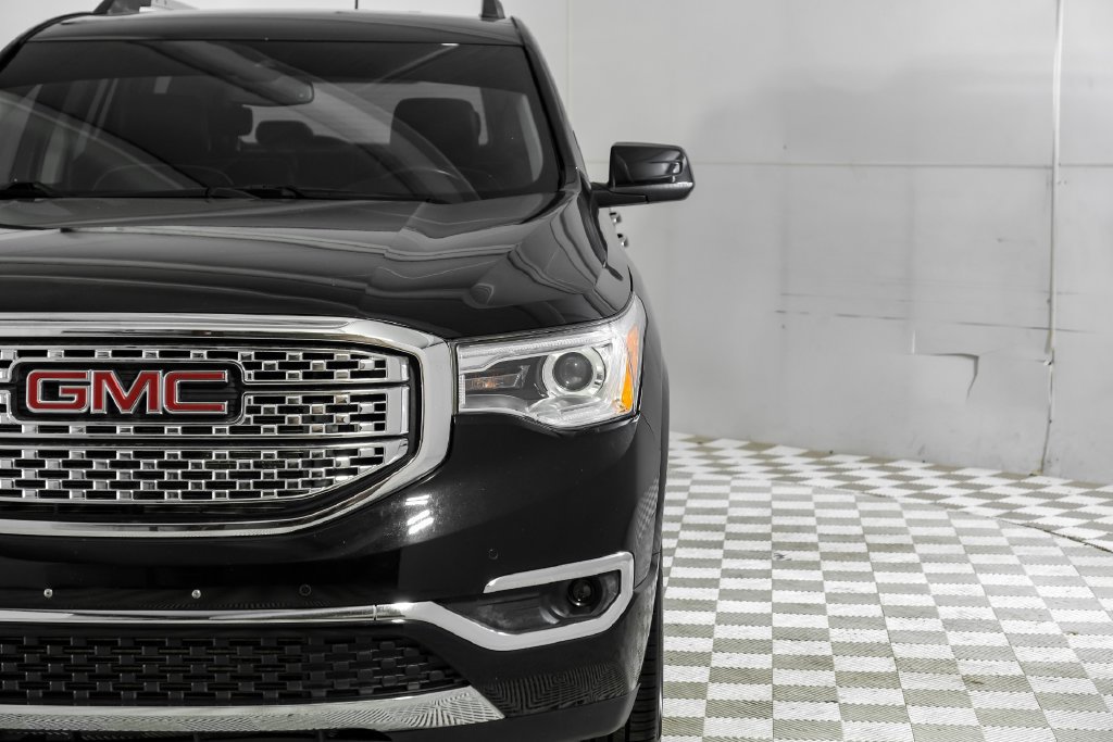 Used 2019 GMC Acadia Denali AWD/4WD image 48
