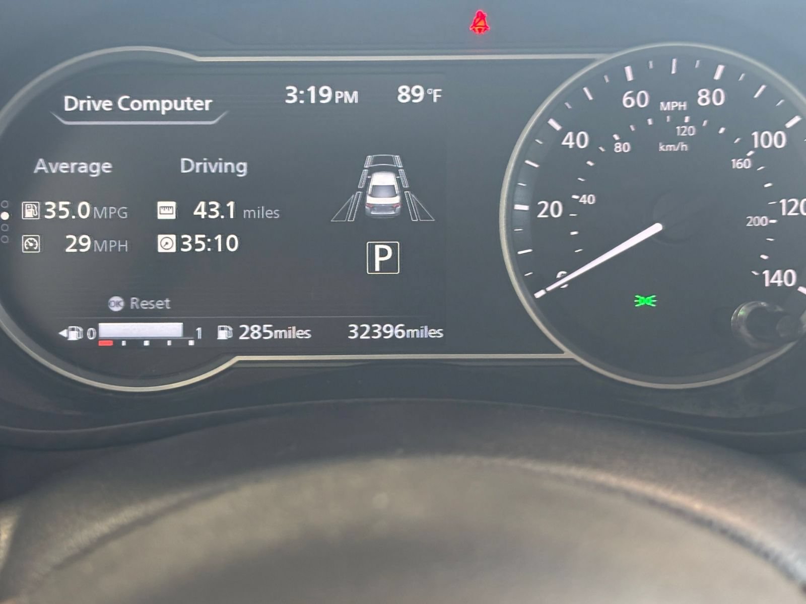 Used 2025 Nissan Versa SV FWD image 38