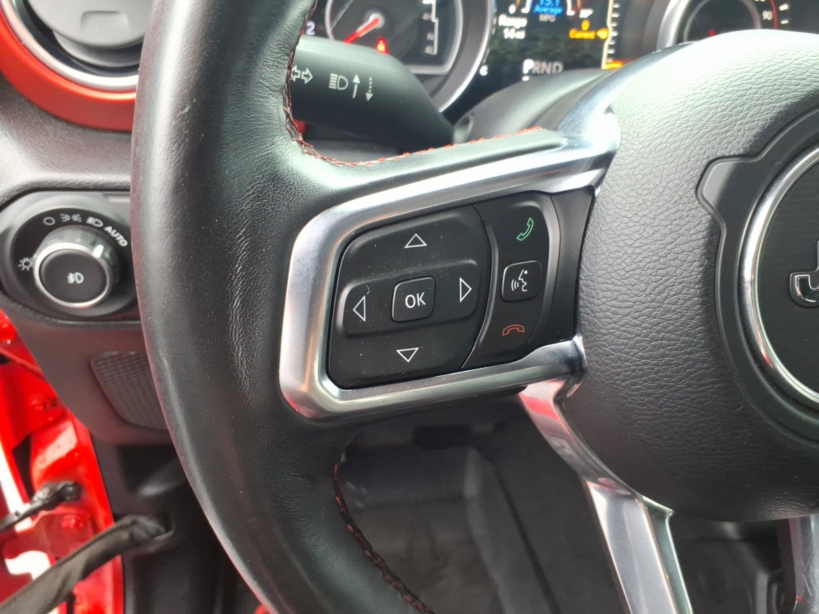 Used 2018 Jeep Wrangler Unlimited Rubicon w/ Dual Top Group AWD/4WD image 19