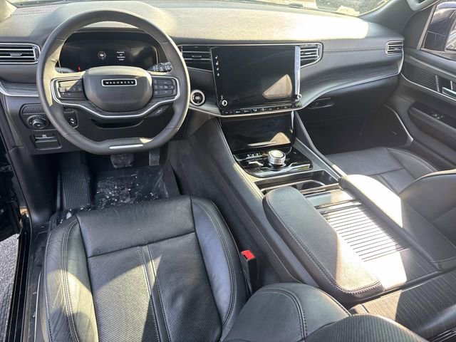 Used 2024 Jeep Wagoneer L Series II w/ Flexible Seating Group image 20