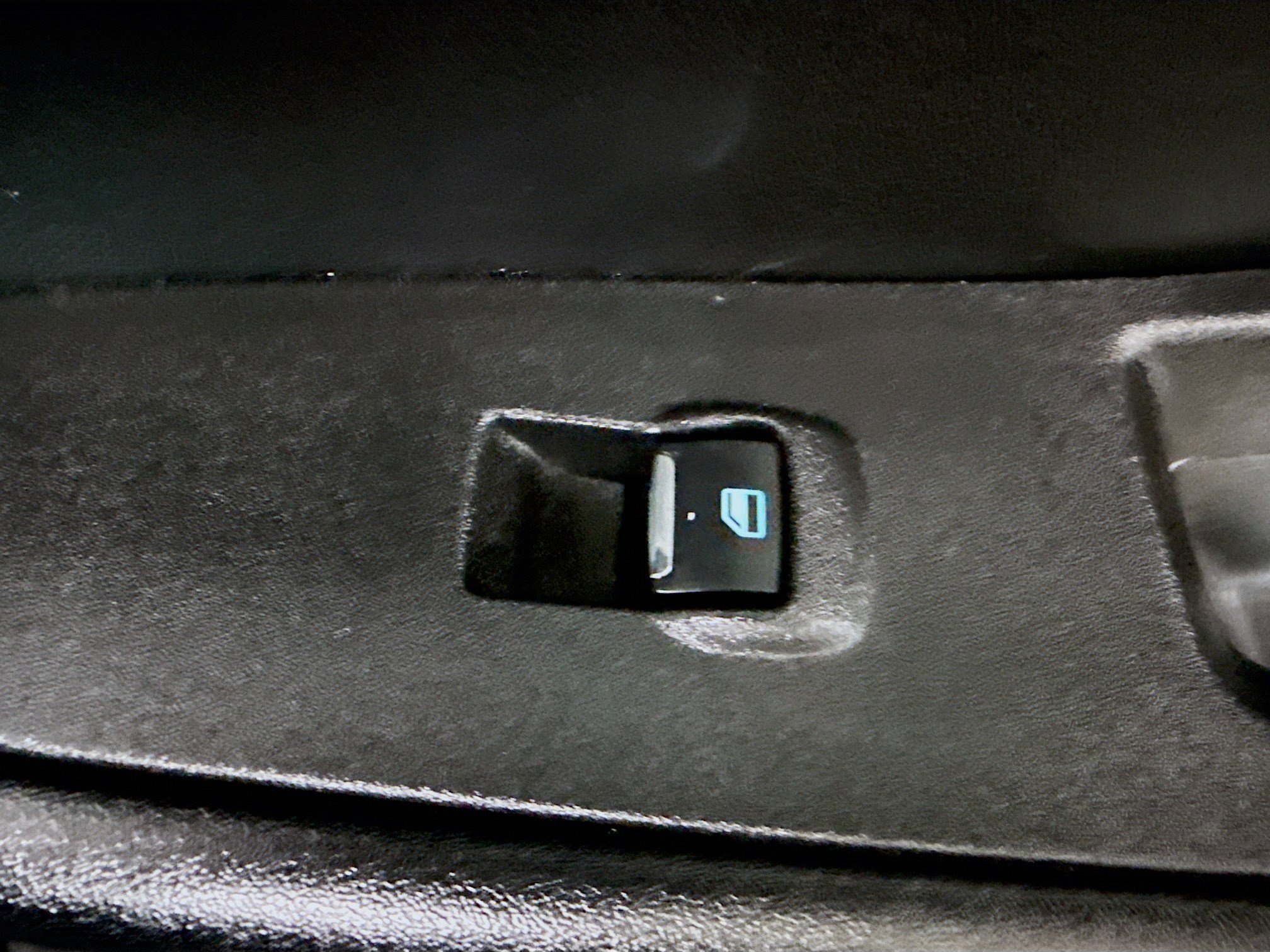 Used 2023 Ford Edge SEL image 31