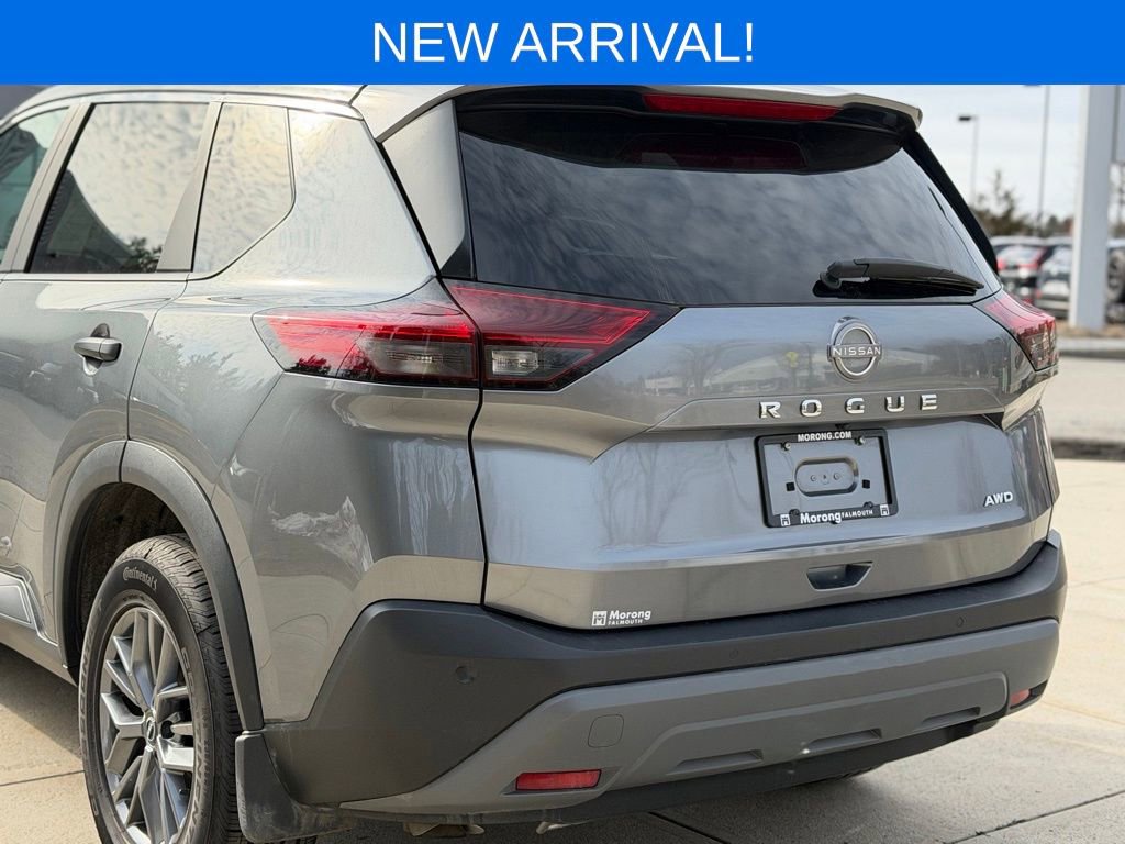 Used 2023 Nissan Rogue S image 13