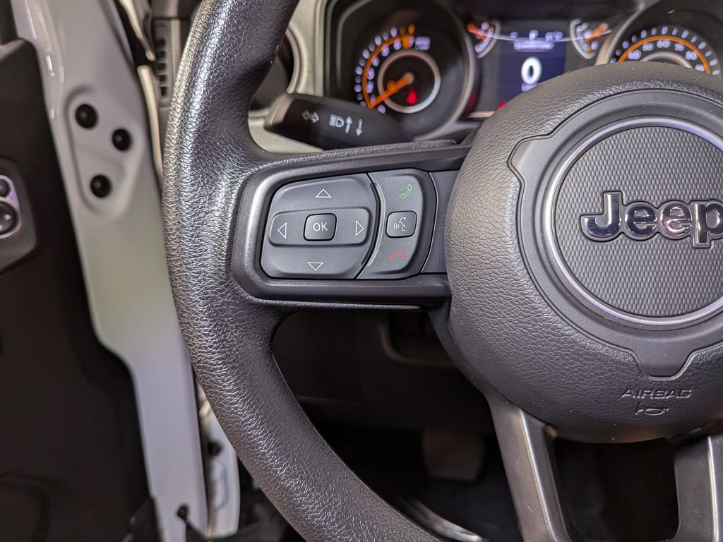 Used 2024 Jeep Gladiator Sport AWD/4WD image 30