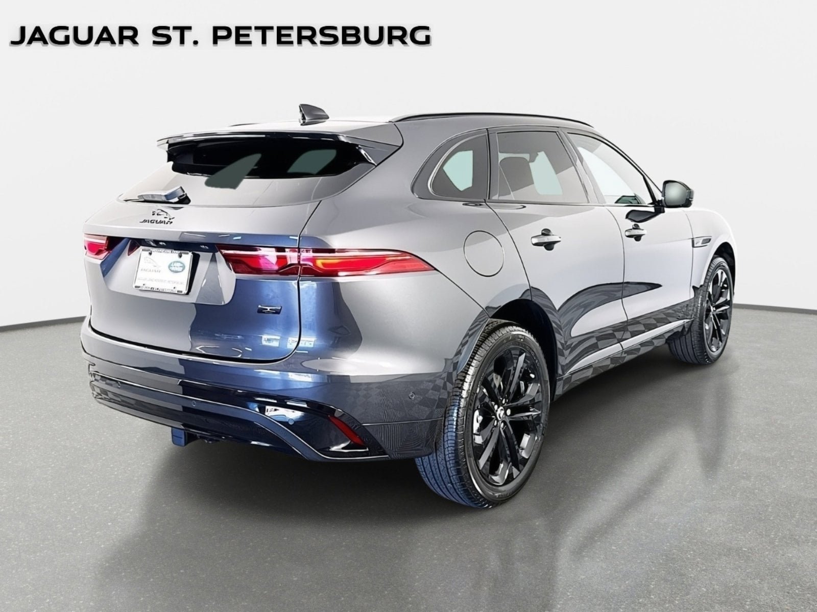 Used 2026 Jaguar F-PACE R-Dynamic S AWD/4WD image 5