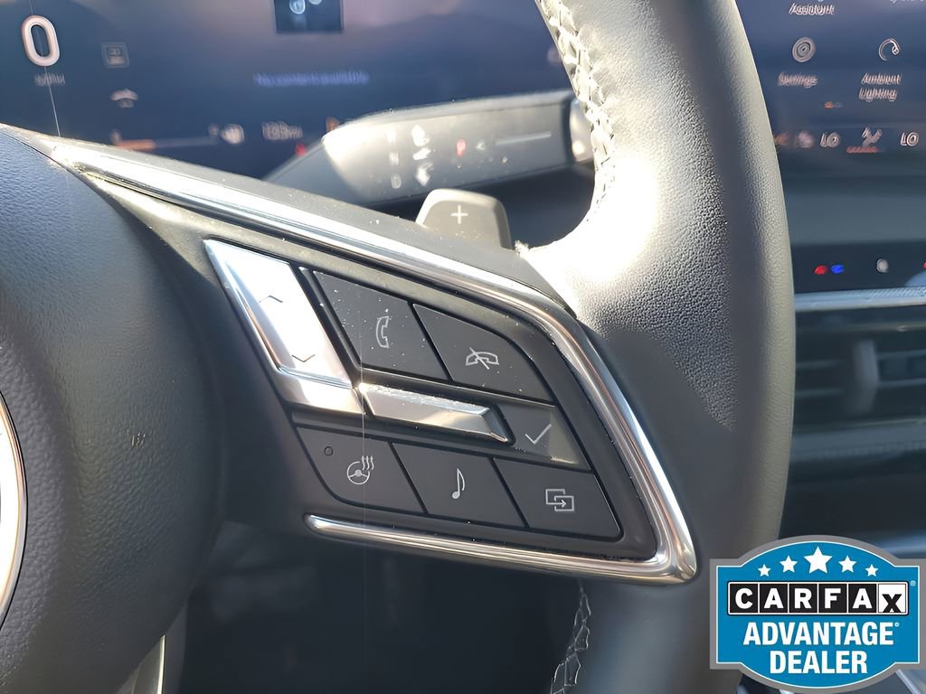 Used 2025 Buick Enclave Sport Touring AWD/4WD image 35