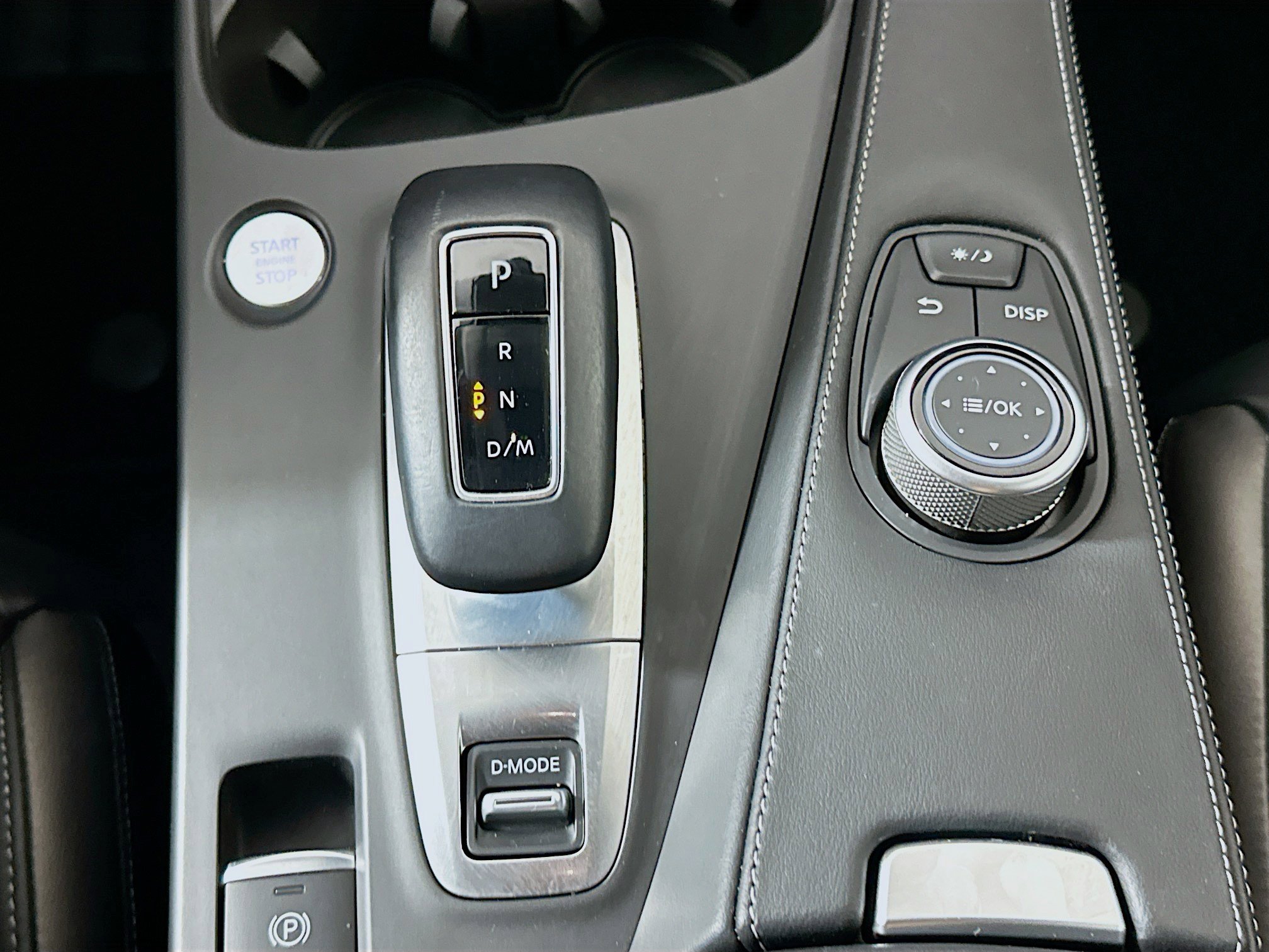 Used 2023 INFINITI QX50 Luxe FWD image 23
