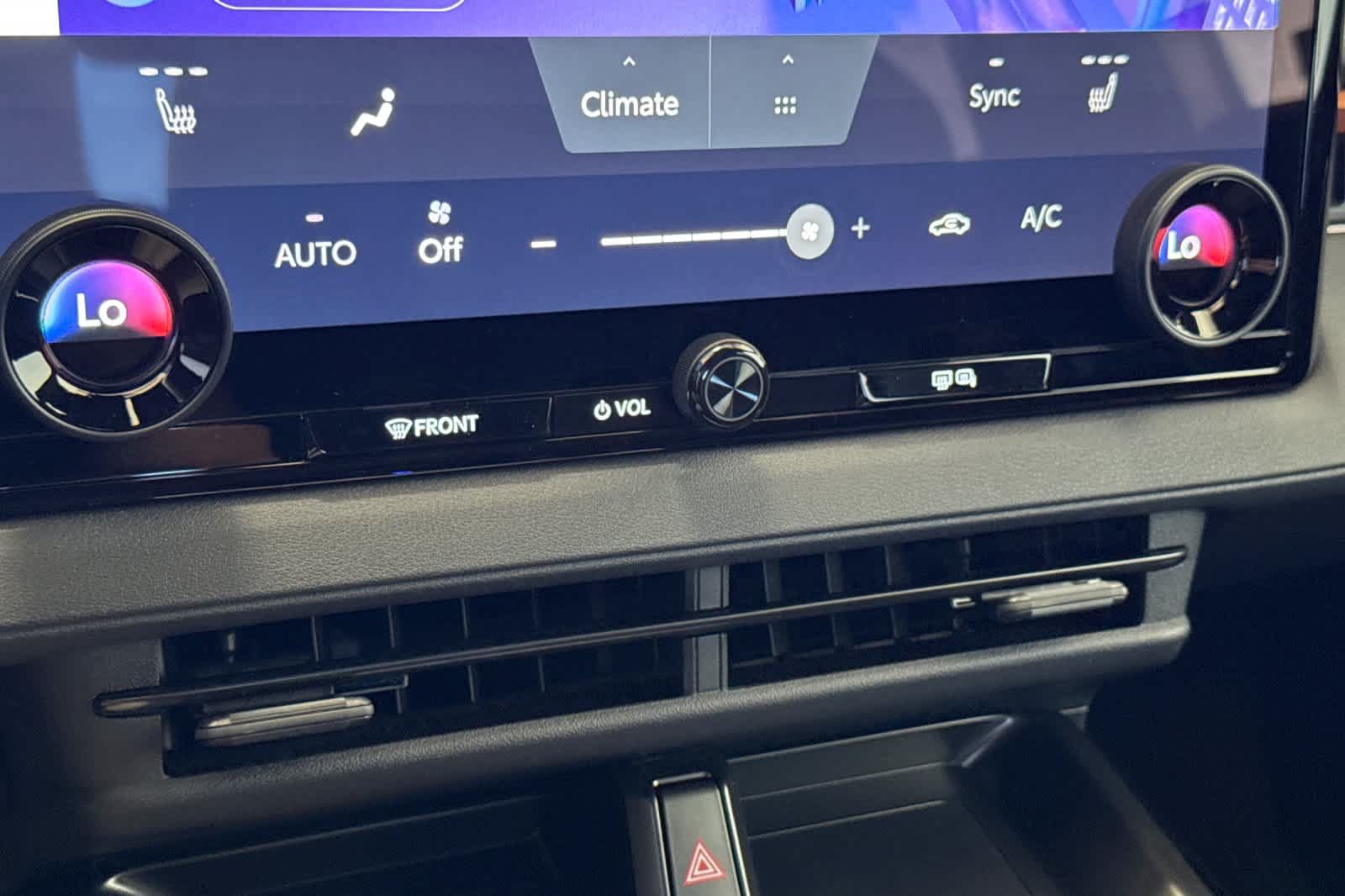 New 2026 Subaru Uncharted Premium FWD image 19