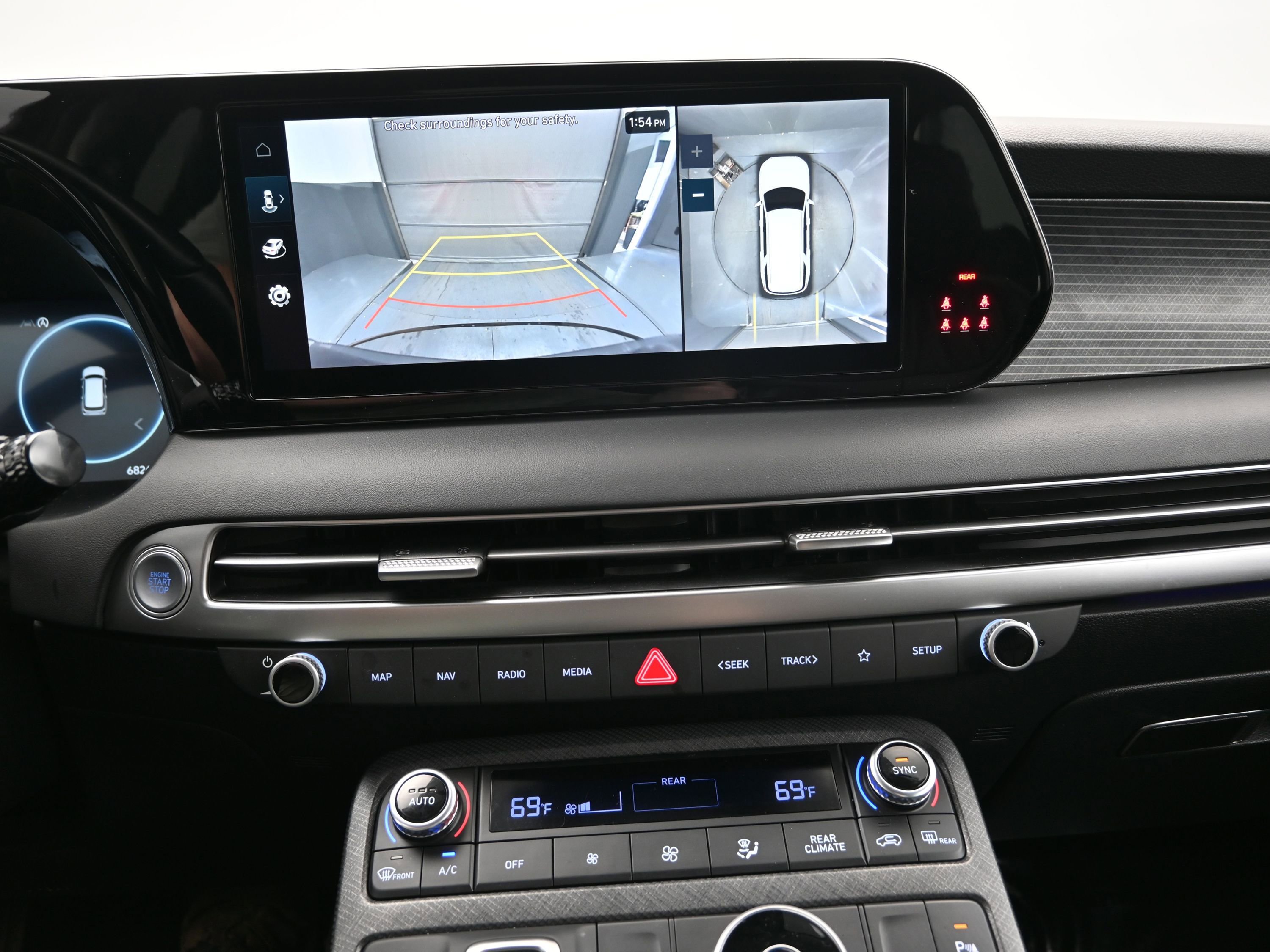 Used 2024 Hyundai Palisade Limited image 18